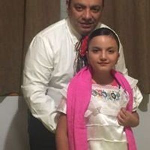 Meet your Posher, Raul roman